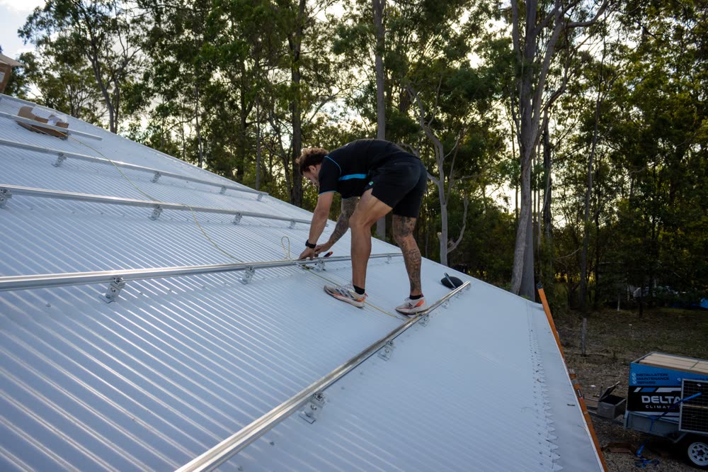 Delta Temp team at work on the Sunshine Coast